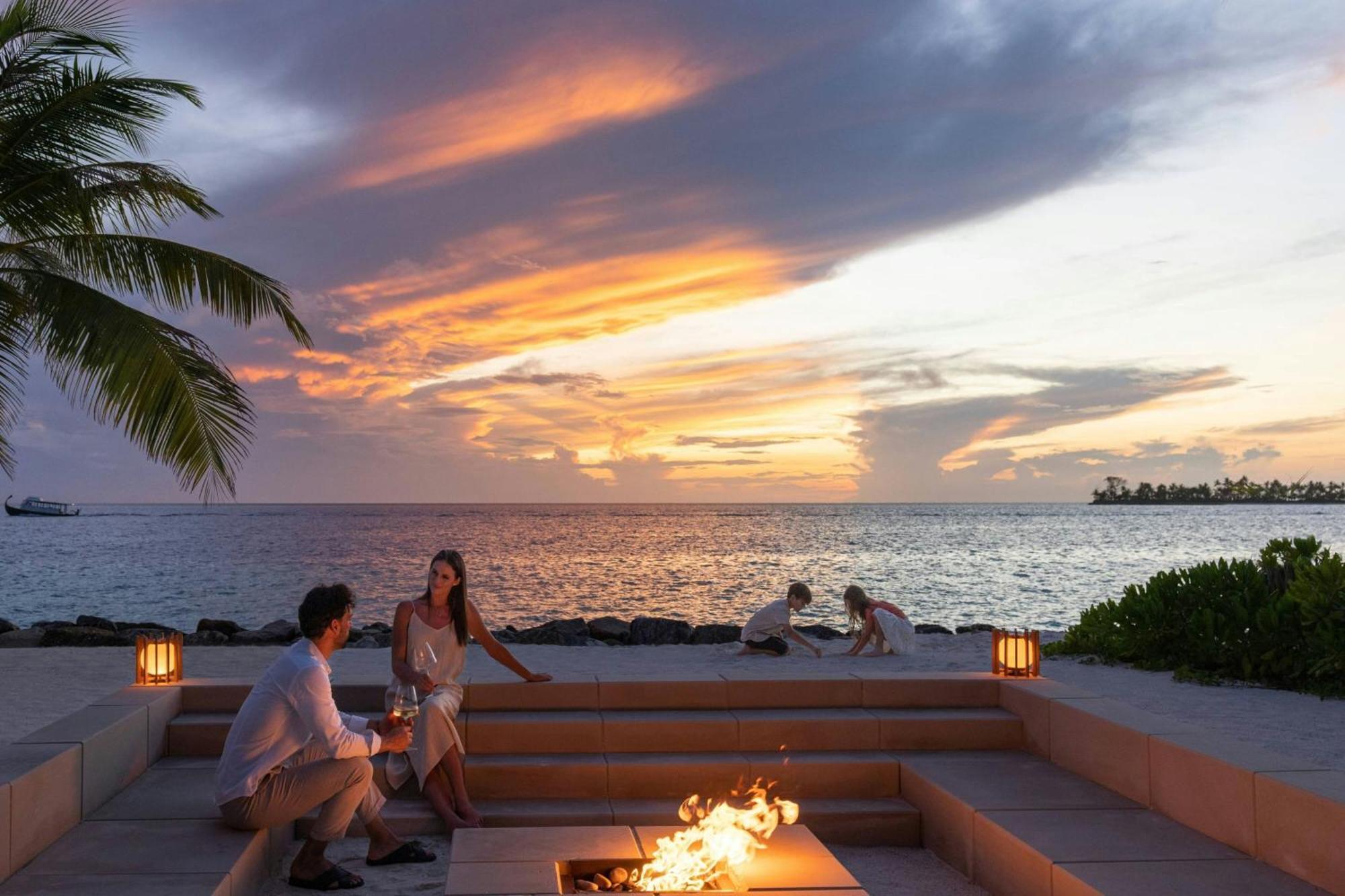 The Ritz-Carlton Maldives, Fari Islands Hotel Gaafaru Exterior foto